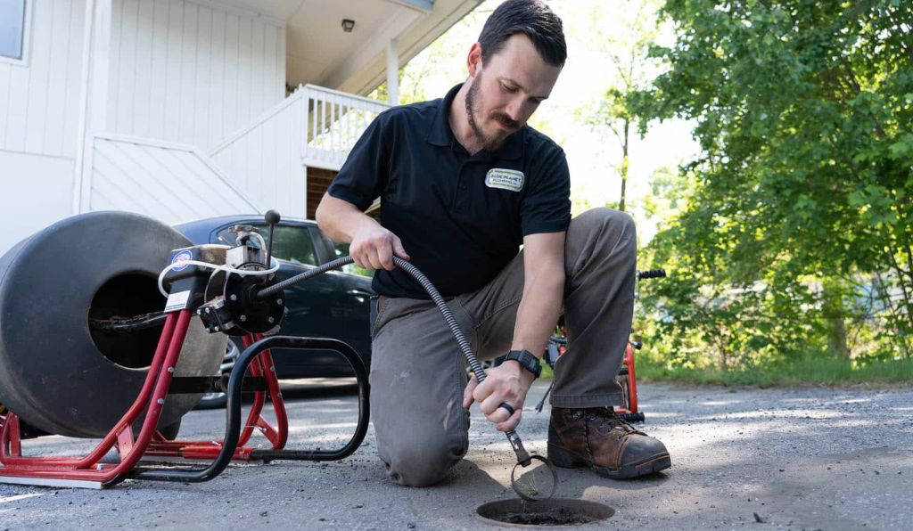 Sewer Drain Cleaning in Oklahoma City, Edmond, Moore, Yukon, Warr Acres, Nichols Hills, and Surrounding Areas