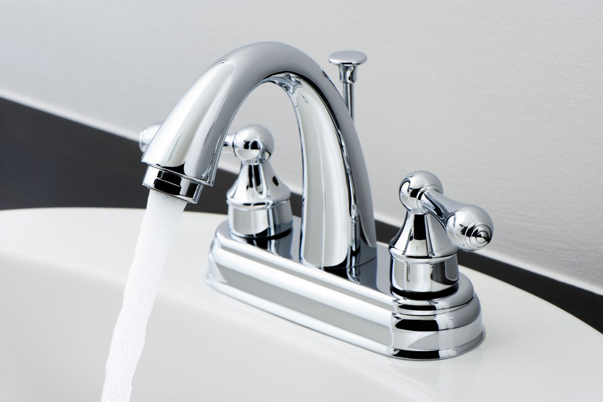 plumber providing Emergency Plumber & Emergency Plumber Services in Oklahoma City